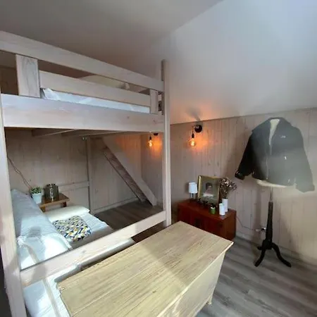 아파트 La Pierre Des Volcans Chaleureux Calme Champetre *