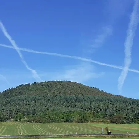 아파트 La Pierre Des Volcans Chaleureux Calme Champetre