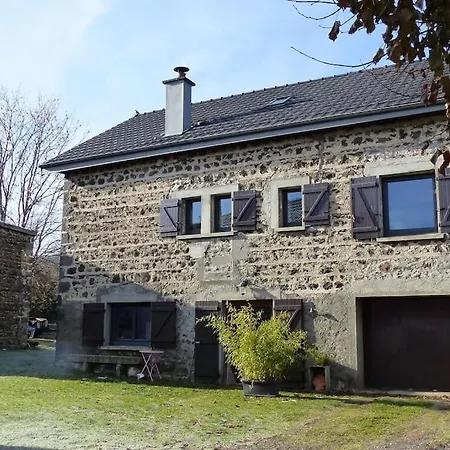 La Pierre Des Volcans Chaleureux Calme Champetre Appartement Aydat