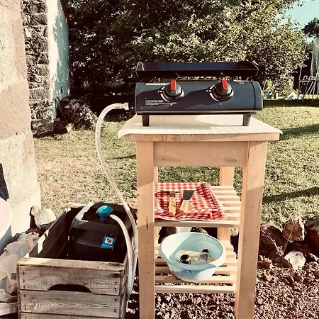 아파트 La Pierre Des Volcans Chaleureux Calme Champetre