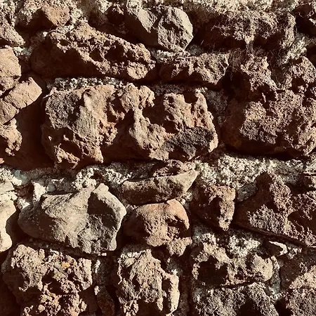 Appartement La Pierre Des Volcans Chaleureux Calme Champetre Aydat